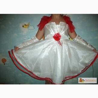 Новое нарядное платье на рост 100-120см в Новосибирске