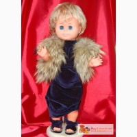Кукла и одежда для куклы (15 нарядов) в Москве
